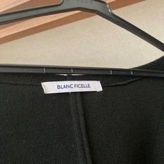 黒　ロングコートの画像