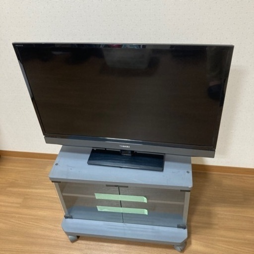お値下げ★東芝　REGZA 32型　液晶テレビ　2013年製　テレビ台もどうぞ