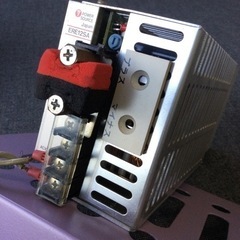 中古　古い　RC競技用急速充電器　幅9.5　　奥行20.2　　高さ6.5　 （ｃｍ）　高出力急速充電器用12V安定化電源　100V  →     12V − 14A    AC  》DC   パワーサプライの画像