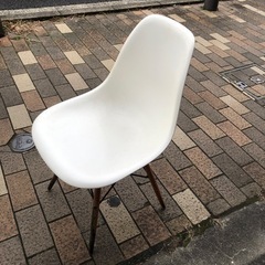 受け渡し予定者さん決まりました。椅子　取りにきてくれる方に差し上...