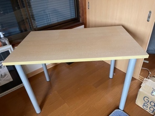 シンプルテーブル