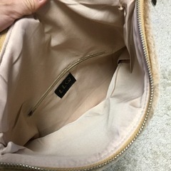 未使用 ふわふわ　クラッチバック　ローズバッド　定価5900の画像