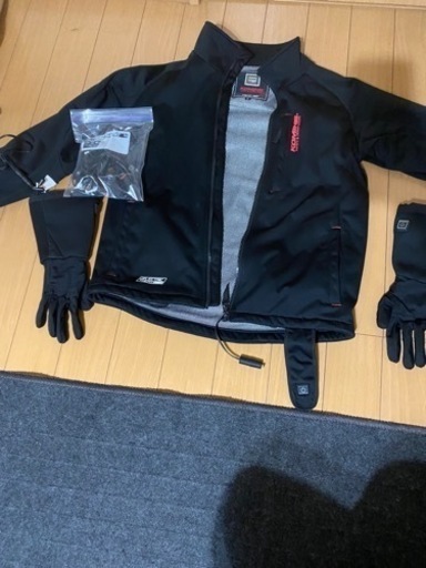 コミネ電熱ジャケット、Heatechインナーグローブ