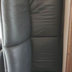 ソファ(革)の画像