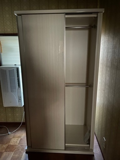 ワードロープ　美品 ニトリ　ミモザ