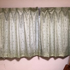 【値下げ】薄緑のカーテン　レースカーテン