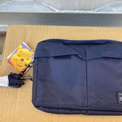 くまのプーさん　セカンドバッグ2種の画像