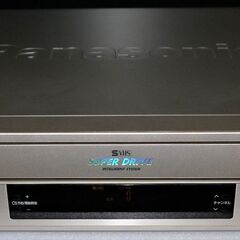 展示品　ほぼ未使用？　パナソニック　S-VHSビデオデッキ　ＮＶ...