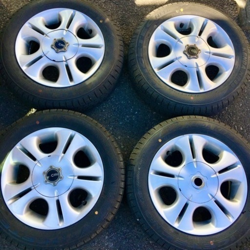 【決まりました】スタッドレスタイヤ4本 155/65R13