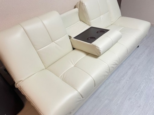 美品！ 早い者勝ち！ソファーベッド