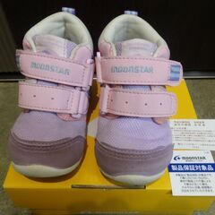 最終価格　moonSTAR  KIDS SHOESの画像