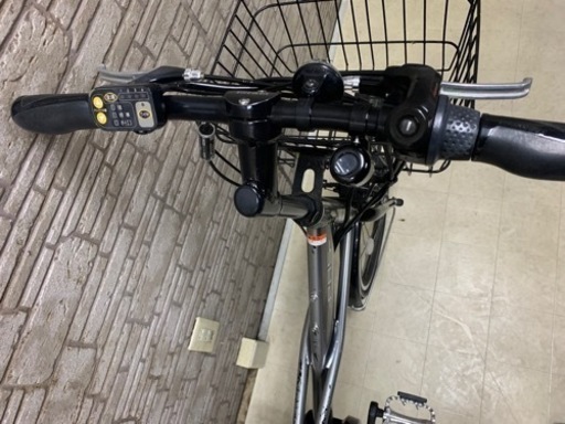 新生活応援SALE 東京23区配達無料　新基準 ヤマハ　パスシティX　8.1Ah リチウム 電動自転車 中古自転車　小径20