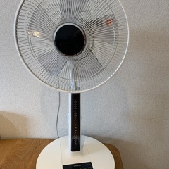 日立扇風機(リモコン付き)