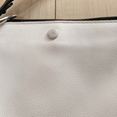 ZARA ショルダーバッグ　３連　の画像