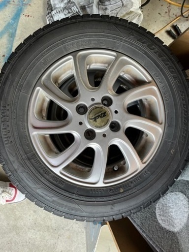 スタッドレスタイヤ！