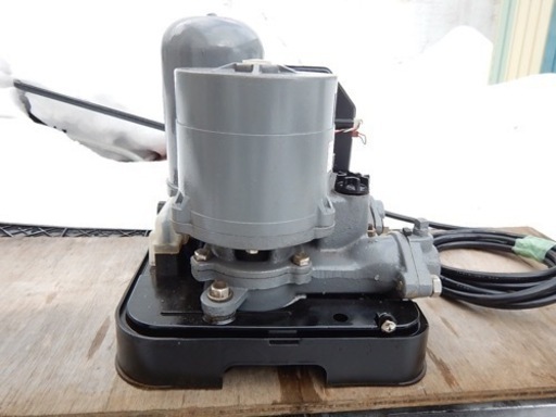 【中古】川本 ポンプ カワエース N3-135SH 50hz 100V （08D0456）