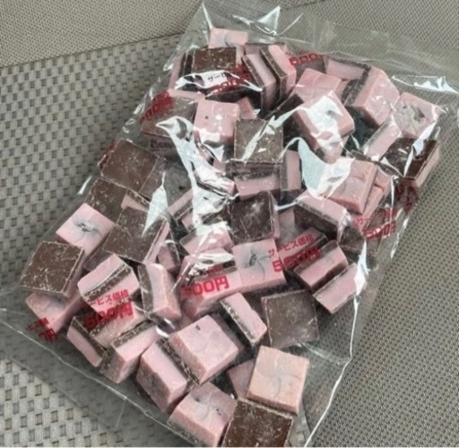 チロルチョコアウトレット　いちごゼリー