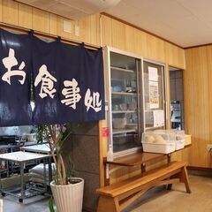 ◎土木・解体現場作業員さん大募集！◎　≪365日3食付き‼≫　かけ放題スマホ／ポケットWi-Fi貸出有＾＾　完全個室寮へ即入寮もOK！　自宅から通勤希望の方もOK！　の画像