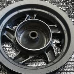 リード100JF06リアホイールの画像