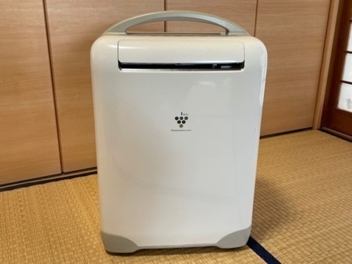 値下げ★シャープ　除湿機