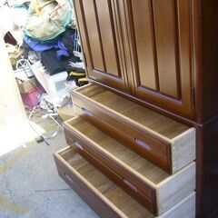 洋箪笥引き出し０円高知市内配達可能の画像