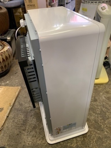 極美品　SUNPOT/サンポット FF式ストーブ FF4211TL 2019年製 小型 ～11畳 