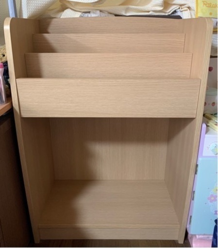 絵本ラック　見せる収納