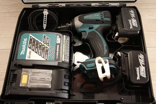 makita マキタ 14.4V 充電式インパクトドライバー TD134DX2 (D4322rwraY)