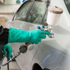 自動車鈑金・整備士 ※未経験OK! 若い男性女性活躍中！車好きのあなた！好きを仕事にしませんか？の画像