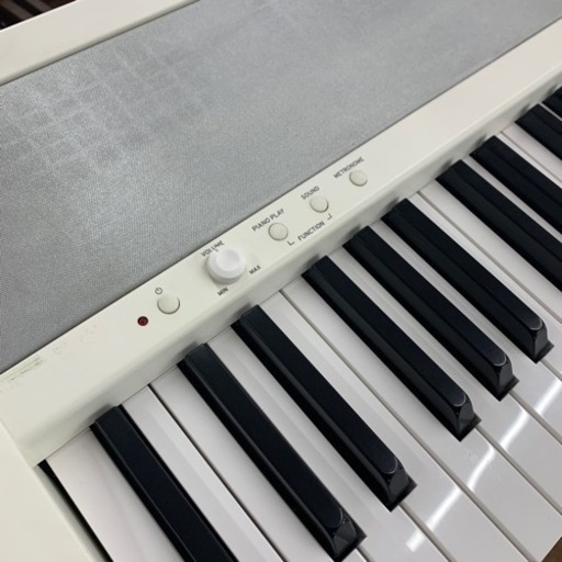 KORG 電子ピアノ　2017年製　【店頭取引限定】【中古品】早い者勝ち！?足立区近郊配送可能！ 