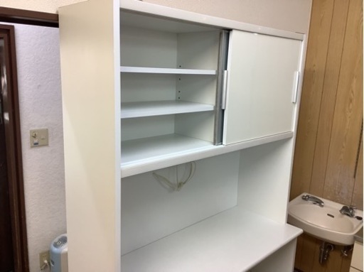 【リサイクルサービス八光　田上店　配達・設置OK】サンウッディ　ホワイト　大型食器棚（幅1170mm）
