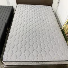 セミダブルベット
ニトリのボンネルコイルマットレス(フィルザ2