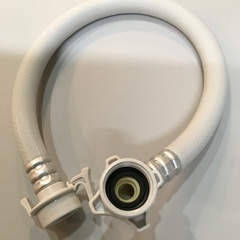 ⭕️洗濯機の継手給水ホースの画像