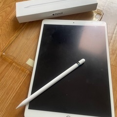 Ipadpro 10.5 512GB+ apple pencil お話し中の画像