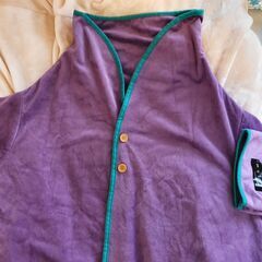 着る毛布　春先・秋の終わりの上掛け調節＆旅行にも便利　モフア　フリーサイズの画像