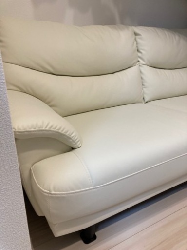 【引き取り先決定】ソファ　美品　抗菌仕様　合皮