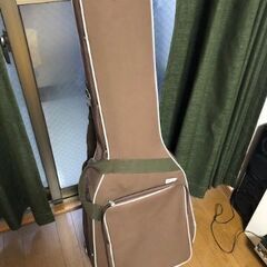 エレキギター用ハードケース　高級品　頑丈です