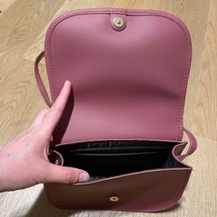 ショルダーバッグの画像