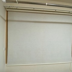 ロールカーテンの画像