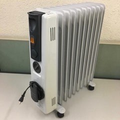 オイルヒーター 800〜1400W 12時間ONタイマー付き 動作確認済みです。の画像
