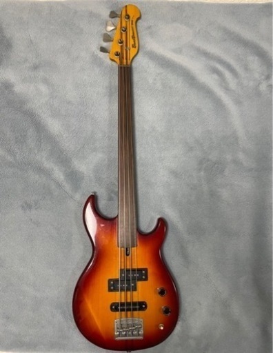 おもちゃ YAMAHA BB2000F (Broad Bass 2000 Fretless)