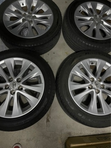 即購入⭕️TOYOTA ヴェルファイア 純正ホイールとタイヤのセット‼️