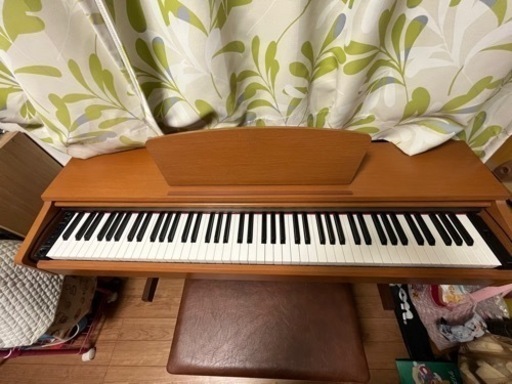 YAMAHA 電子ピアノ