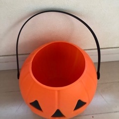 ✨未使用✨ハロウィン　バケット　小物入れの画像