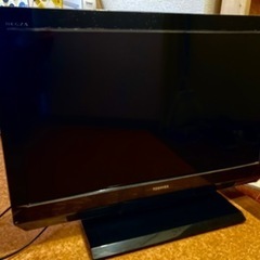 テレビ　TOSHIBA REGZA 32型　受け渡し予定者決定済