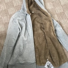 無料！ユニクロ　UNIQLO メンズ　ボアパーカー