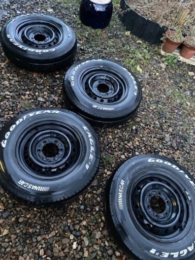 ハイエース　ホイール　ホワイトレター　15インチ　セット