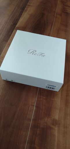 新品未使用「ReFa CAXA RAY（美顔ローラー）」