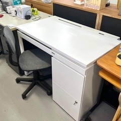 楽天市場】＼クーポン利用で20％オフ！／ 【中古】【完成品】【設置込】オフィスデスク 鍵付 引き出し オフィスチェア OAチェアキャスター付  スチール書庫 キャビネット 5人用（両袖机×1、片袖机×4、デスク用チェア ×5、引き違い書庫上下セット×１） 地域限定送料無料 