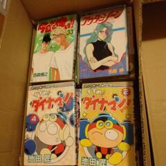 【無料で差し上げます】ダンボール約10箱分の画像